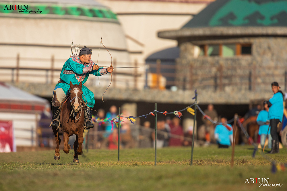 Horse Archery Competition Mongolia1